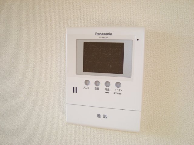 拡大写真:カームオータム南古谷 2階202のカメラ付インターホン