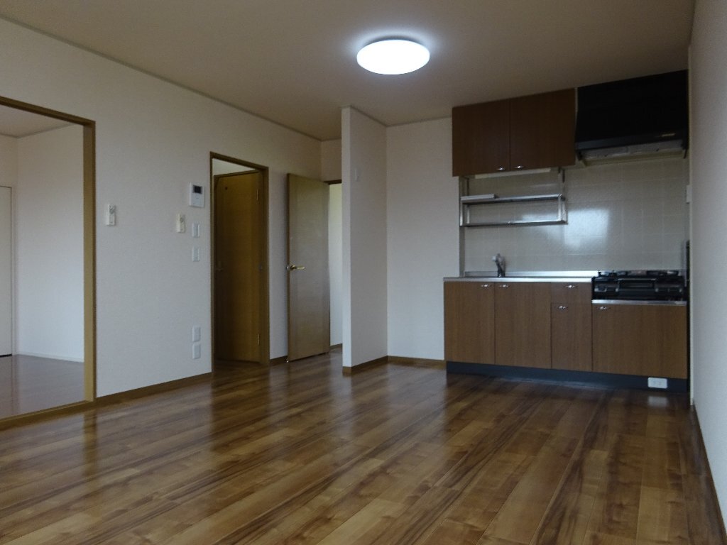 拡大写真：ハイブリッジ　Ａ棟 2階202のキッチン