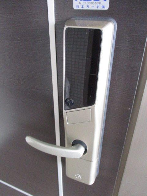 拡大写真：リバーパーク 3階303のセキュリティ
