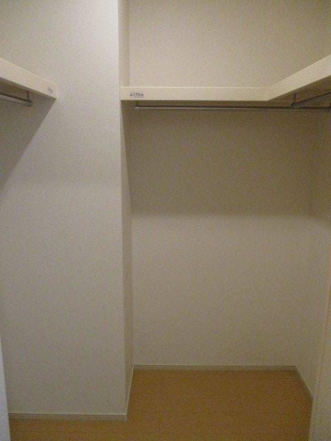 拡大写真：ルミエール 1階103の収納