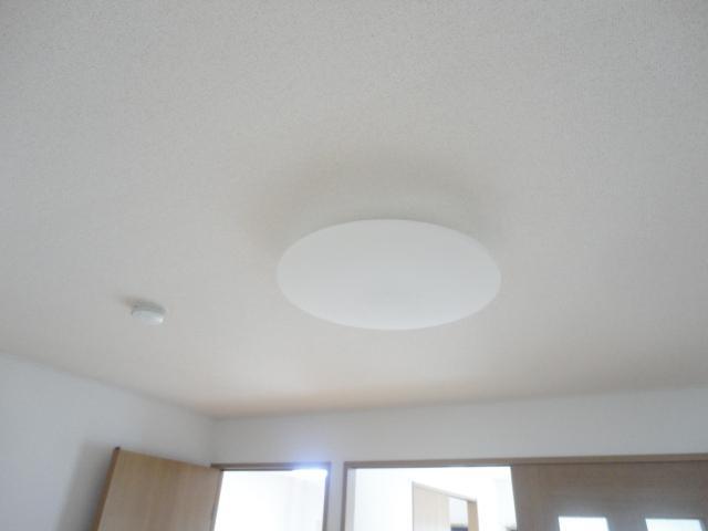 拡大写真:パームスプリングス 3階305の室内照明