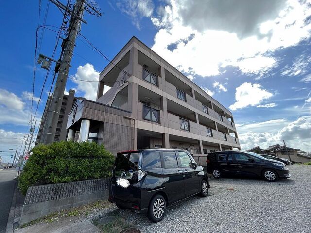 拡大写真:パームスプリングス 3階305の外観写真(昼)