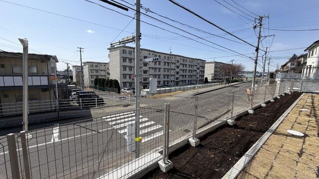 拡大写真：ＬＥＡＤ東仙台 1階103の外観写真（昼）