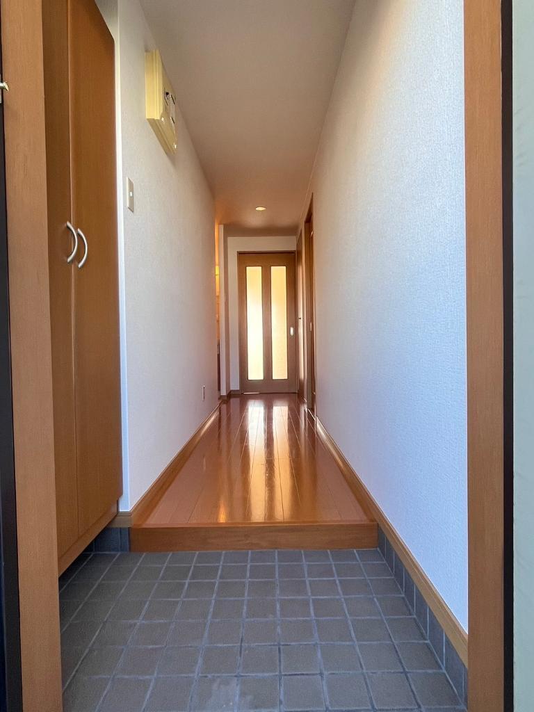 拡大写真:サンシャインハイツ 3階308の玄関