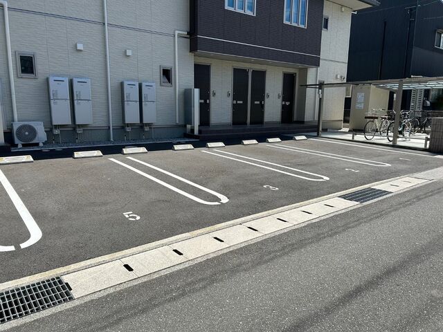 拡大写真:シャーメゾン長堀 1階102の外観写真(昼)