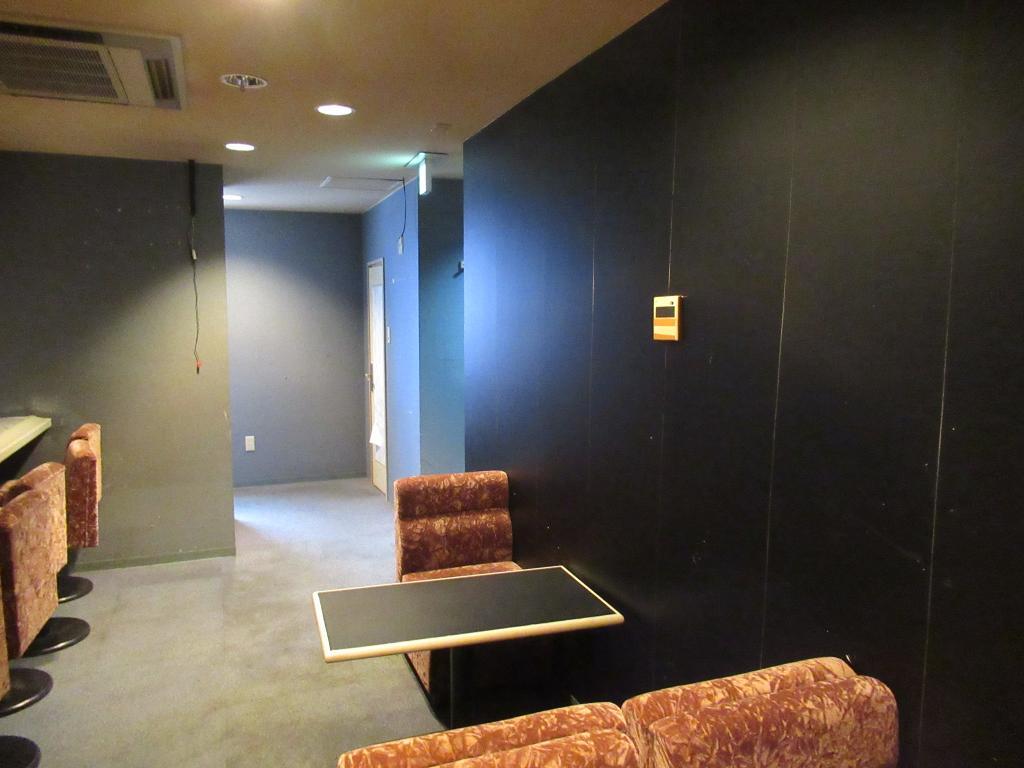 拡大写真：新栄プロパティー野々上 4階401の室内