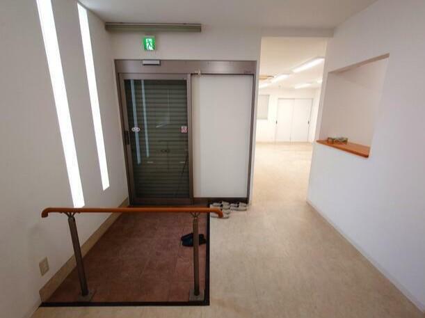 拡大写真:上テナント 1階1の室内