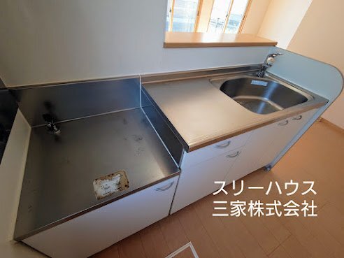 拡大写真:豊前市大字赤熊 101のキッチン