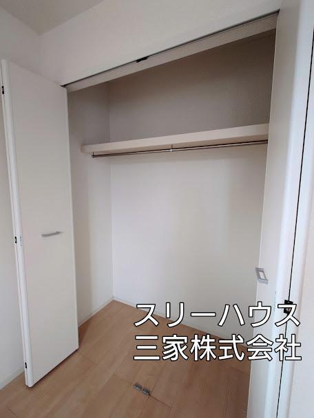 拡大写真:豊前市大字大村 1階101の収納