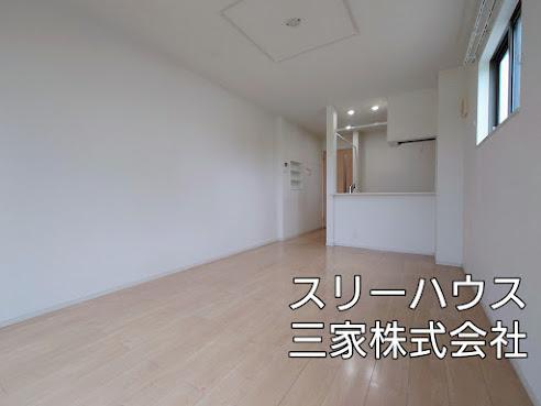 拡大写真:豊前市大字大村 1階101のリビング
