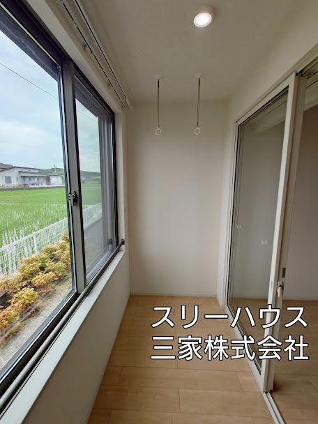 拡大写真:豊前市大字大村 1階101のサンルーム