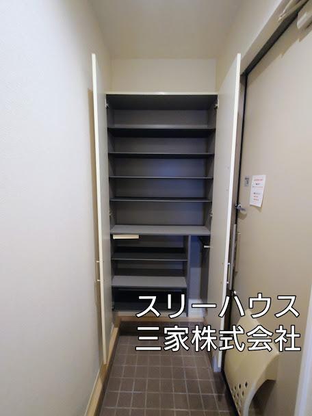 拡大写真:豊前市大字赤熊 1階101の玄関