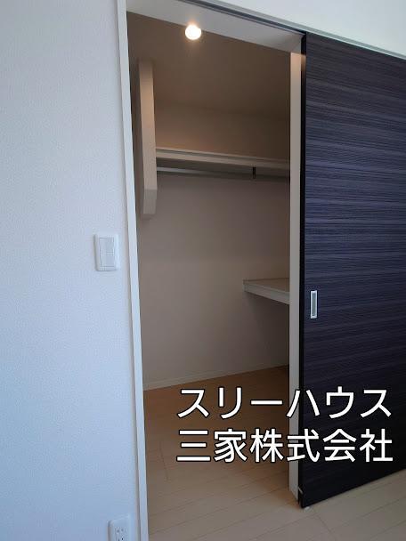 拡大写真:豊前市大字赤熊 1階101の収納