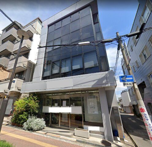 千里山西事務所の外観