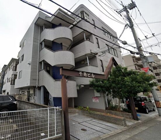 千寿ビルの外観