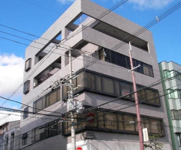 柴田ビルの外観