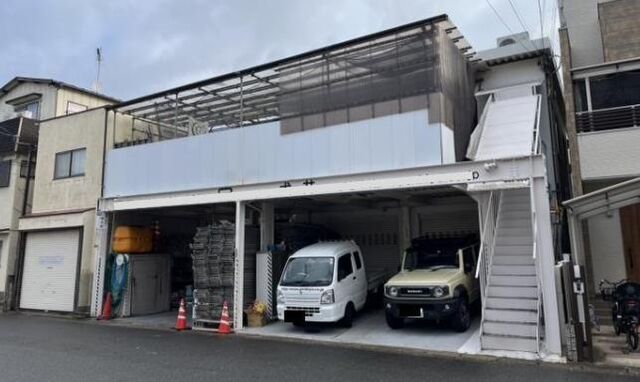 久世大薮町貸倉庫の外観