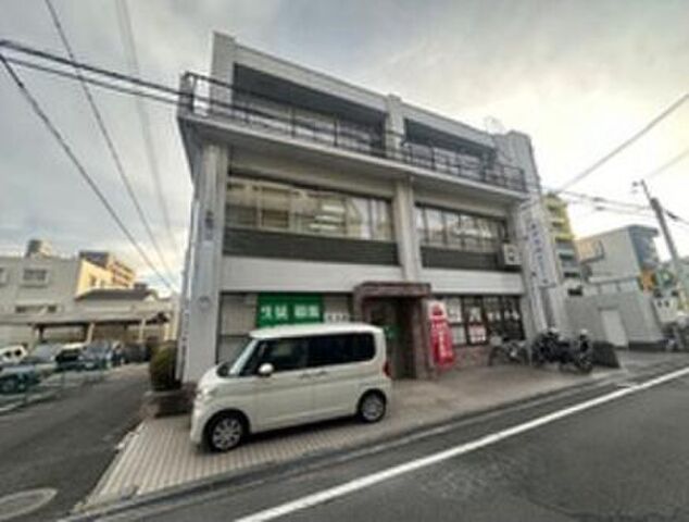 松ケ本町店舗事務所ビルの外観