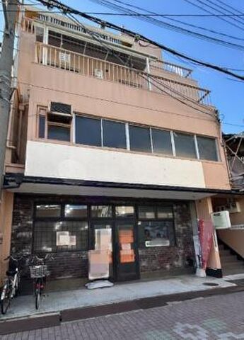 プレザント総持寺の外観