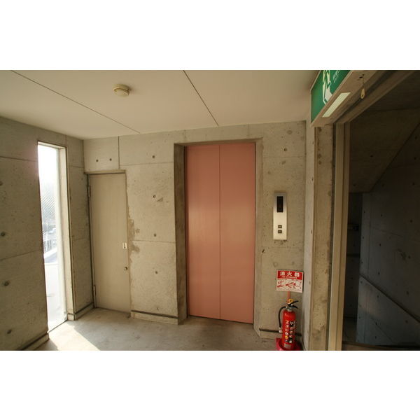 拡大写真：岐阜市芥見長山２丁目 3Fの共有部分