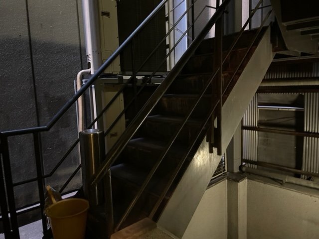 拡大写真:堺筋ビル 4階の共有部分