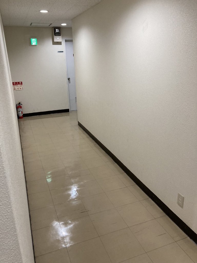 拡大写真:新町ビル 3階308の廊下