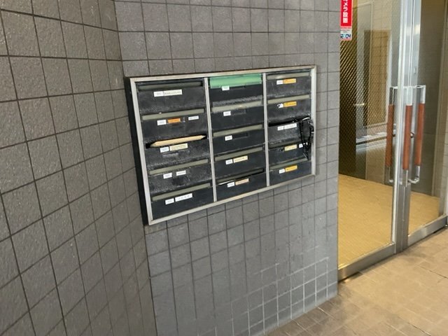 拡大写真:心斎橋MSビル 7階702の共有部分