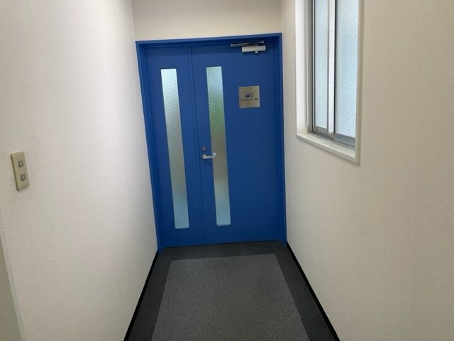 拡大写真:心斎橋MSビル 7階702の玄関