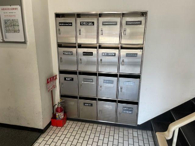 拡大写真：建協ビル 6階601の共有部分