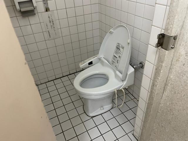 拡大写真:三栄ビル 10F2Aのトイレ