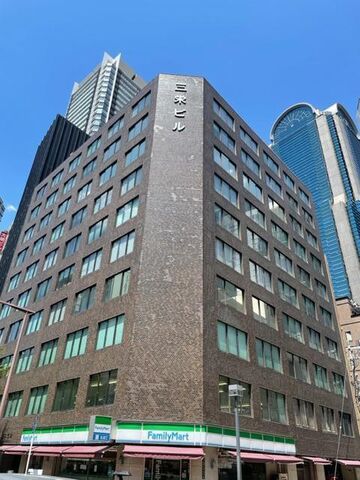 拡大写真:三栄ビル 10F2Aの外観写真(昼)