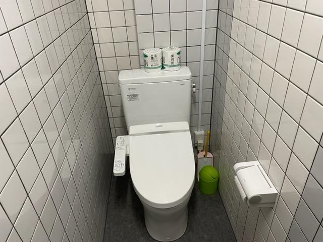 拡大写真:三洋谷町ビル 2階201のトイレ