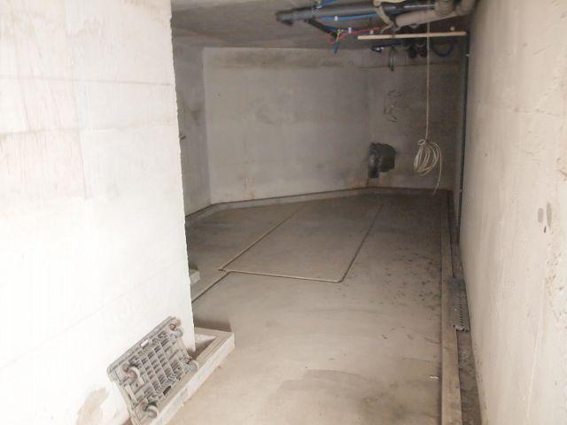 拡大写真：大阪市西成区天下茶屋２丁目 B101の玄関