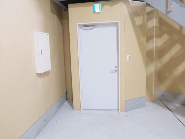 拡大写真：大阪市住吉区山之内１丁目 1Fの玄関
