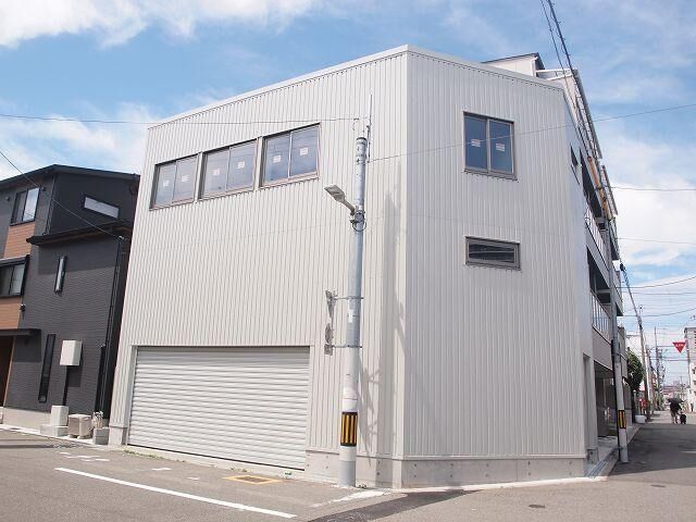 拡大写真：大阪市住吉区山之内１丁目 1Fの外観写真（昼）