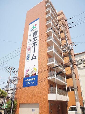 拡大写真：大阪市住吉区山之内１丁目 1Fの外観写真（昼）
