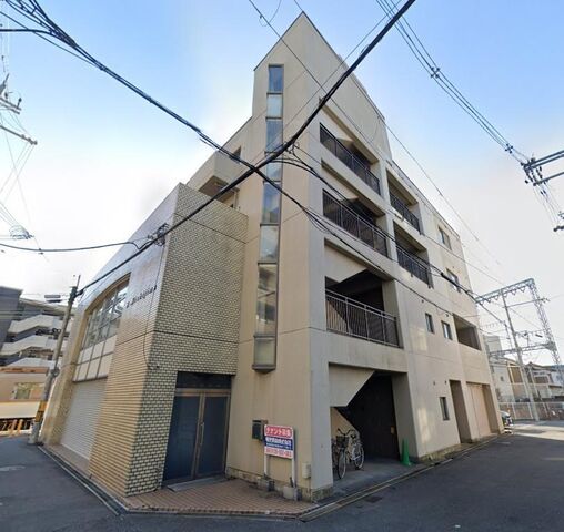 奈良市西大寺北町1丁目の外観