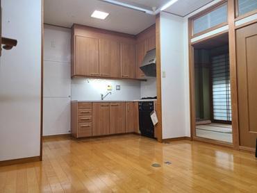 拡大写真:堺市南区庭代台2丁 2Fの室内