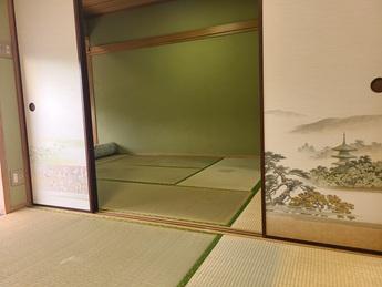 拡大写真:堺市南区庭代台2丁 2Fの室内