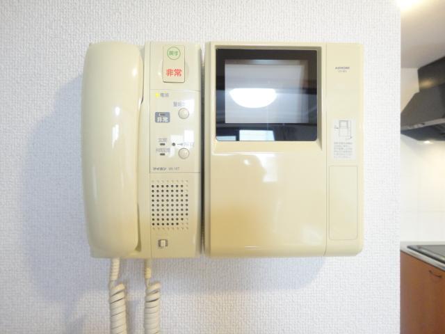 拡大写真:リバパレス鶴舞 7階708のカメラ付インターホン