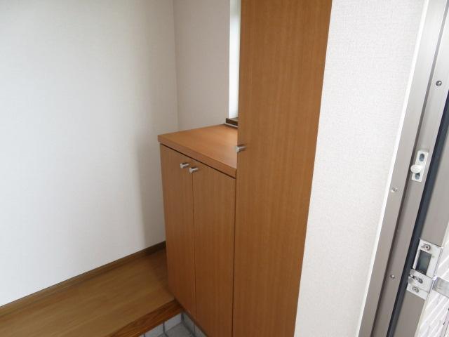 拡大写真：ＣＡＳＡ・ＰＡＴＩＯ 2階B201の玄関