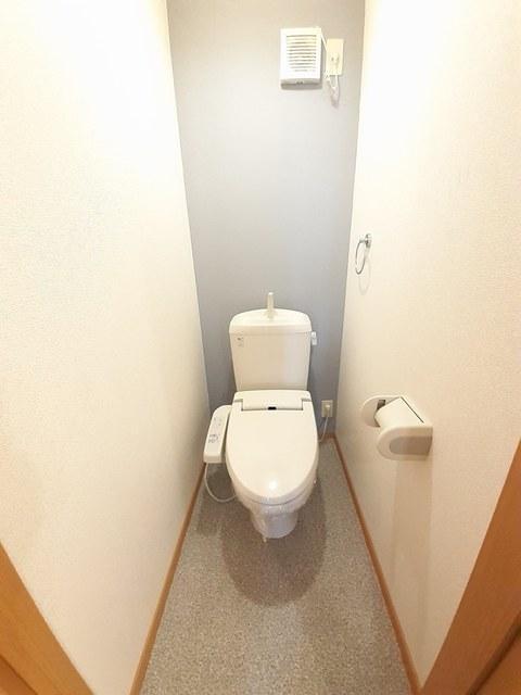 拡大写真:アルハンブラ一番館 202のトイレ