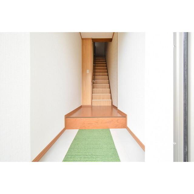 拡大写真:寺尾ビル 12の玄関