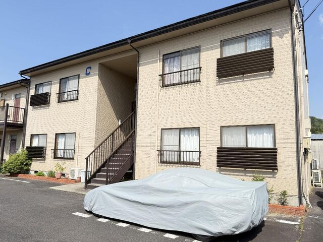 拡大写真：グリーンハウスＣ 2階202の外観写真（昼）