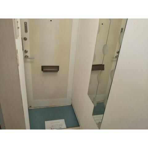 拡大写真:小平市小川町1丁目 203の玄関