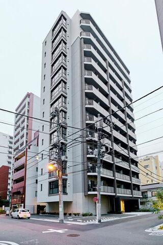 ベルファース神田神保町の外観