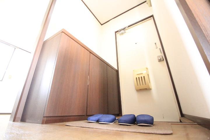 拡大写真:シティハイツ 203の玄関