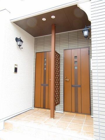 拡大写真:グラン ファミリア 102の外観写真(昼)